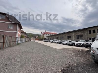Продажа промбаз и заводов в Алматы: Промбаза · 43 сотки, мкр Думан-2 б/н — Возле Магнум мкр Думан 2 ул Суюнбая за 530 млн 〒 Промбаза · 43 сотки, мкр Думан-2 б/н — Возле Магнум мкр Думан 2 ул Суюнбая за 530 млн 〒 в Алматы, Медеуский р-н