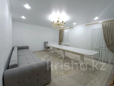 Отдельный дом · 5 комнат · 170 м² · 10 сот., Көкорай за 26 млн 〒 в Актобе, жилой массив Заречный-2