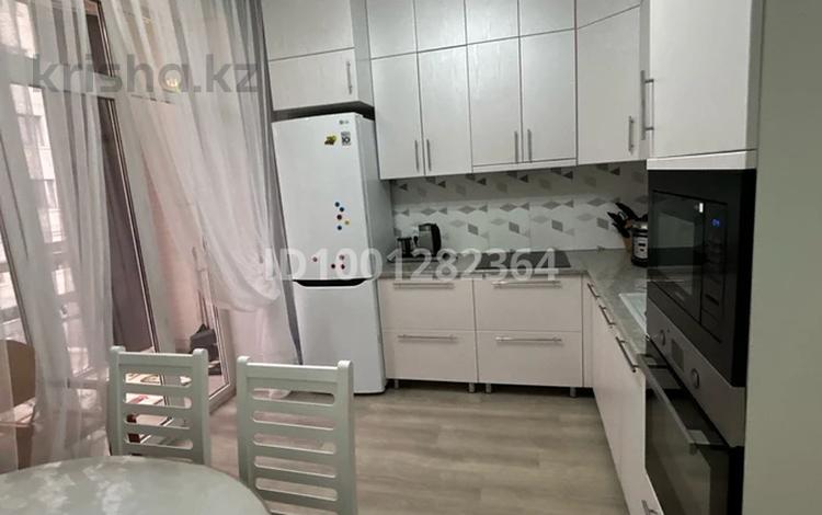 3-комнатная квартира · 85 м² · 2/5 этаж, мкр Юго-Восток, Муканова 43/21 за 45 млн 〒 в Караганде, Казыбек би р-н — фото 3