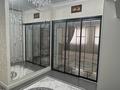 4-комнатная квартира · 150 м² · 4/7 этаж, 17-й мкр 51 за 70 млн ₸ в Актау — фото 2