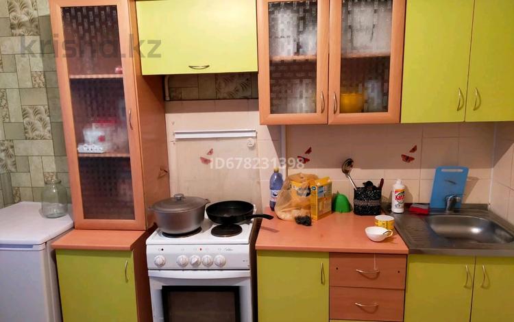 2-комнатная квартира · 54 м² · 6/9 этаж, Би-Боранбая за 180 000 ₸ в Семее — фото 2