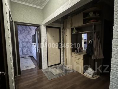 4-комнатная квартира · 80 м² · 5/5 этаж, мкр Карасу 15 — Бауыржан момышулы 37 де магнумнан повороттан киретын домдар за 20 млн 〒 в Таразе