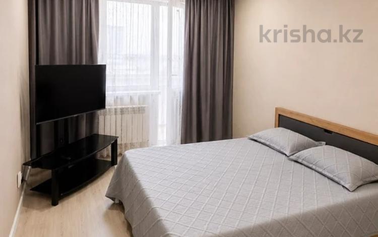 1-бөлмелі пәтер · 60 м² · 4/10 қабат, Базовая 2/5, бағасы: 13 000 ₸ в Усть-Каменогорске — фото 15