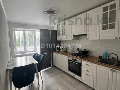 1-комнатная квартира · 42 м² · 5/9 этаж, мкр 4 38 за 17.5 млн ₸ в Уральске