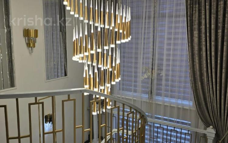 Жеке үй · 7 бөлме · 600 м² · 12 жүзд., Қарағайлы ш/а., бағасы: 240 млн ₸ в Алматы, Наурызбайский р-н — фото 21