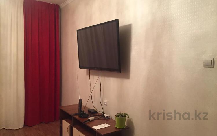 2-комнатная квартира, 54 м², 3/5 этаж помесячно, Саина улица 4