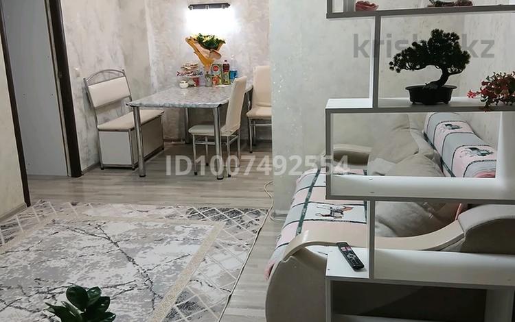 3-комнатная квартира · 70 м² · 12/14 этаж, Женис 26а за 36 млн ₸ в Астане, Сарыарка р-н — фото 2