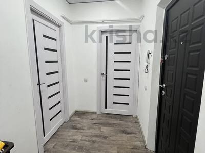 1-бөлмелі пәтер · 40 м² · 1/9 қабат, мкр Аксай-4 15, бағасы: 27.5 млн ₸ в Алматы, Ауэзовский р-н