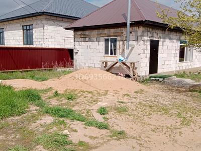 Жеке үй · 3 бөлме · 90 м² · 10 сот., Участок 463 — Сарай размер15*6 90квадрад сатылады барлык жагдаи жасалган кызыктырса хабарлассын, бағасы: 14 млн ₸ в Актобе, жилой массив Рауан