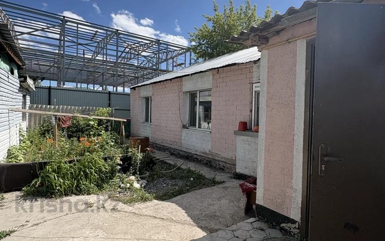 Отдельный дом · 3 комнаты · 55 м² · 10 сот., Шәңгерей бөкеева 6 за 25 млн ₸ в Астане, Сарыарка р-н — фото 3