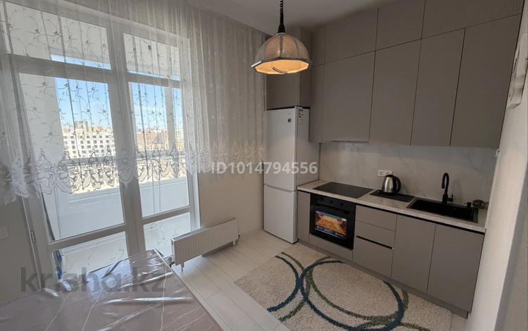 1-комнатная квартира · 42 м² · 10/16 этаж, Казыбек би 41/1 за 240 000 ₸ в Астане, Нура р-н — фото 2