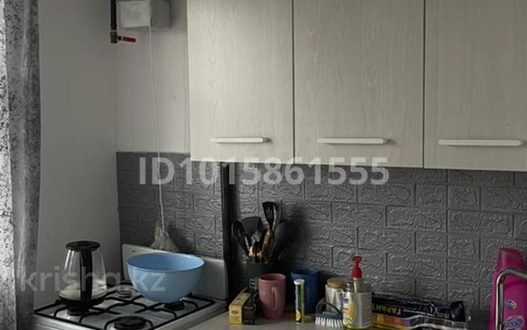 1-бөлмелі пәтер · 50 м² · 5/5 қабат, Конаева 34 — Дастархан магазин, бағасы: 60 000 ₸ в Кентау — фото 2