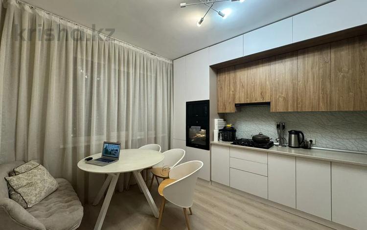 2-бөлмелі пәтер · 70 м² · 9/10 қабат, Мамыр ш/а., Афцинао 4, бағасы: 50 млн ₸ в Алматы, Ауэзовский р-н — фото 2