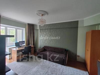 1-комнатная квартира · 34 м² · 4/5 этаж, мкр Тастак-3 69 — Ауэзова Шевченко за 220 000 〒 в Алматы, Алмалинский р-н