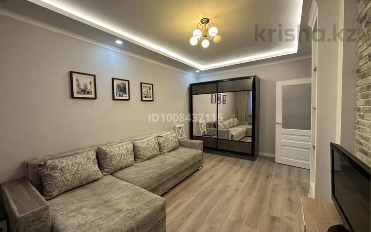 1-бөлмелі пәтер · 45 м² · 3/9 қабат, мкр Жас Канат 1/10, бағасы: 200 000 ₸ в Алматы, Турксибский р-н — фото 2