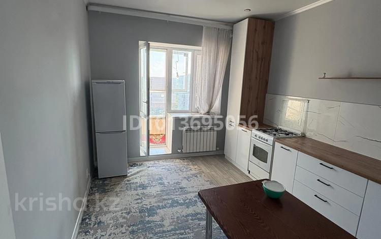 1-комнатная квартира · 48 м² · 5/5 этаж, мкр. Алтын орда, Участок 353/3 участок 353/3 за 130 000 ₸ в Актобе — фото 2