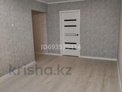 3-комнатная квартира, 60 м², 4/4 этаж, мкр №10 А 12 за 31 млн 〒 в Алматы, Ауэзовский р-н