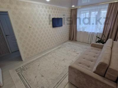 1-комнатная квартира · 35.6 м² · 5/5 этаж, Кунаева 19 — 6 мкрн за 15 млн 〒 в Уральске