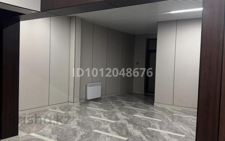 3-комнатная квартира · 60 м² · 6/14 этаж, Селевина 35/3 за 30 млн ₸ в Семее — фото 3