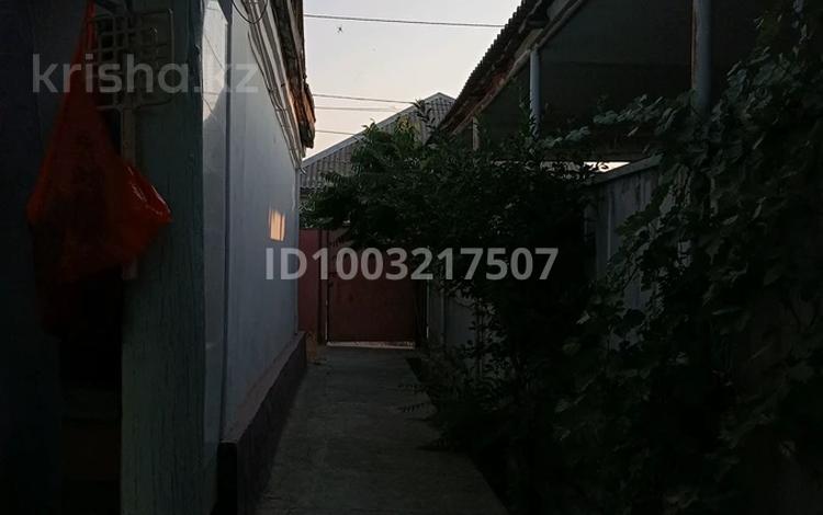 Отдельный дом · 3 комнаты · 46 м² · 4.8 сот., Рахмати 20 А — Рядом с Сухамбаева и Сатпаева за 40 млн 〒 в Таразе — фото 3