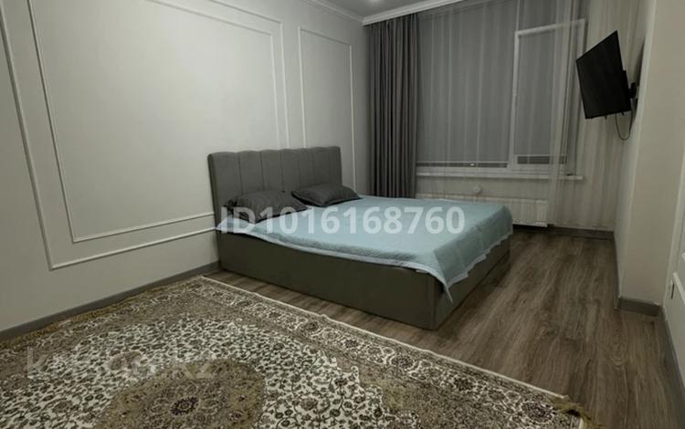 1-комнатная квартира · 10 м² · 4 этаж, Онгарсынова 8 — Фариза Онгарсынова за 280 000 ₸ в Астане, Есильский р-н — фото 2