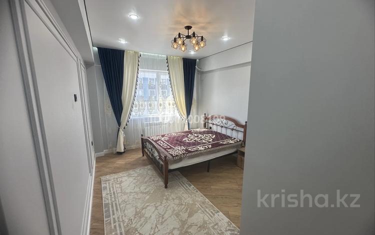 2-комнатная квартира · 80 м², мкр Нурсая, Елорда 12 за 330 000 ₸ в Атырау — фото 13
