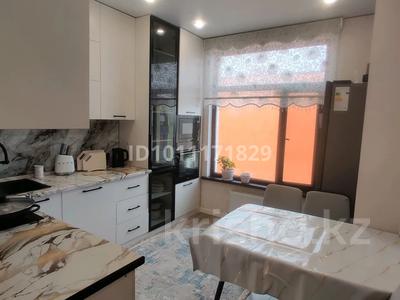 2-бөлмелі пәтер · 48 м² · 3/3 қабат, Аубакирова 12/45а, бағасы: 29.9 млн ₸ в 