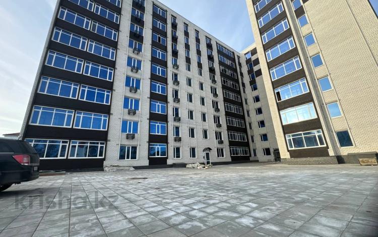 4-комнатная квартира, 144.45 м², 2/9 этаж, Каирбекова 83