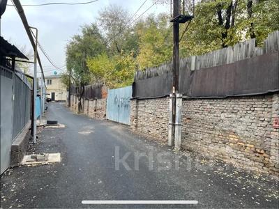 Өнеркәсіптік база, зауыттар в Алматы: Өнеркәсіптік база · 48 сотық, Пр. Райымбека 172 — ул. Торетай, бағасы: 695 млн 〒 Өнеркәсіптік база · 48 сотық, Пр. Райымбека 172 — ул. Торетай, бағасы: 695 млн 〒 в Алматы, Алмалинский р-н