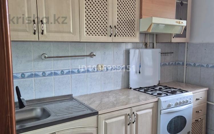 3-бөлмелі пәтер · 75 м² · 2/5 қабат, мкр 4 19, бағасы: 180 000 ₸ в Уральске — фото 10