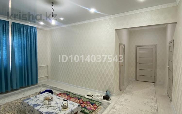Отдельный дом · 3 комнаты · 154 м² · 10 сот., 55 124 — Мектепке жақын, орталық асфальтың бойында за 25 млн ₸ в Жанаозен — фото 2