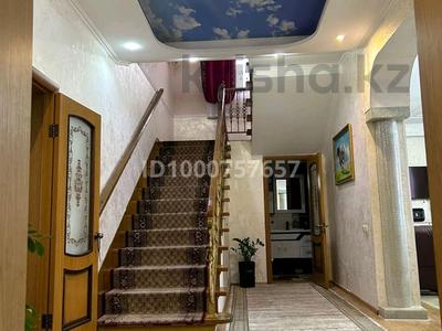 Отдельный дом · 4 комнаты · 380 м², Наурыз 66 за 800 000 〒 в Кыргауылдах