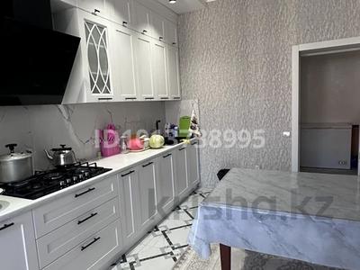 3-бөлмелі пәтер · 90 м² · 9/10 қабат, мкр. Алтын орда, Мустафы Шокая 2а — Санкибай батыра, бағасы: 36 млн ₸ в Актобе
