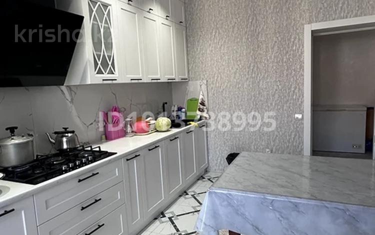 3-бөлмелі пәтер · 90 м² · 9/10 қабат, мкр. Алтын орда, Мустафы Шокая 2а — Санкибай батыра, бағасы: 36 млн ₸ в Актобе — фото 2