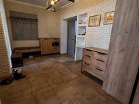 Отдельный дом · 6 комнат · 420 м² · 10 сот., мкр Кунгей 4 — ул Акселеу Сейдимбека за 99 млн ₸ в Караганде, Казыбек би р-н