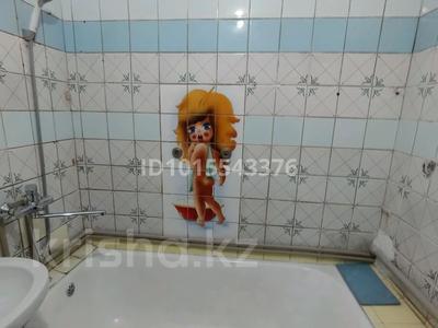 3-бөлмелі пәтер · 65 м² · 2/2 қабат, Мкр АКНМ 8/6, бағасы: 150 000 ₸ в Алматы