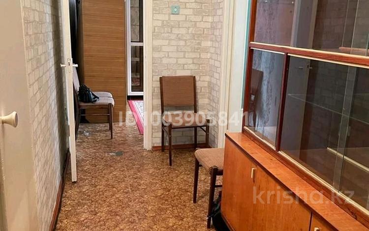 1-бөлмелі пәтер · 42 м² · 5/5 қабат, мкр Аксай-4 — Саина Жубанова, бағасы: 220 000 ₸ в Алматы, Ауэзовский р-н — фото 2