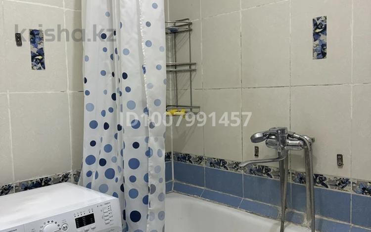 2-комнатная квартира · 44 м² · 4/4 этаж, мкр №11 10 за 33 млн ₸ в Алматы, Ауэзовский р-н — фото 2