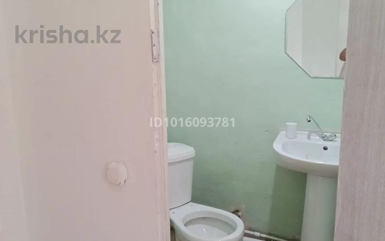 1-комнатная квартира · 14.5 м² · 1/5 этаж, мкр Михайловка , Анжерская 31 — Ермекова за 3.9 млн ₸ в Караганде, Казыбек би р-н — фото 2