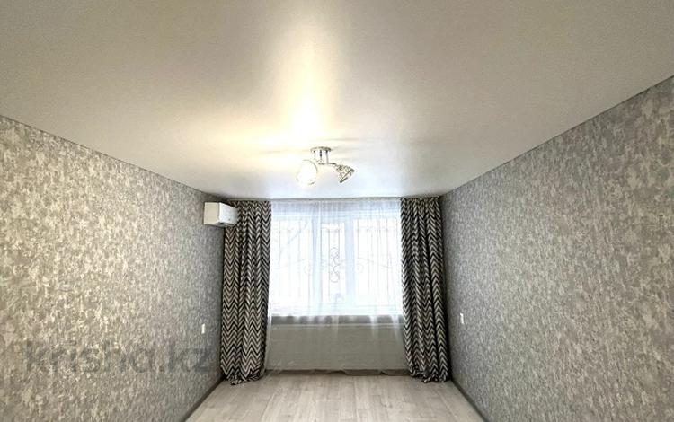 1-комнатная квартира, 30.3 м², 1/5 этаж, Кердери за 10.5 млн 〒 в Уральске — фото 6