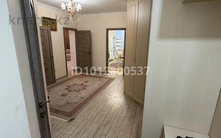 2-бөлмелі пәтер · 67 м² · 2/9 қабат, Иманбаевой 5 — Гумар Караш, бағасы: 320 000 ₸ в Астане, р-н Байконур — фото 2