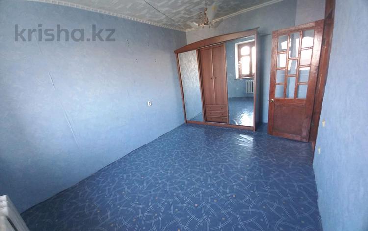 2-бөлмелі пәтер · 43 м² · 4/5 қабат, Джаникешева 4, бағасы: 90 000 ₸ в Уральске — фото 2