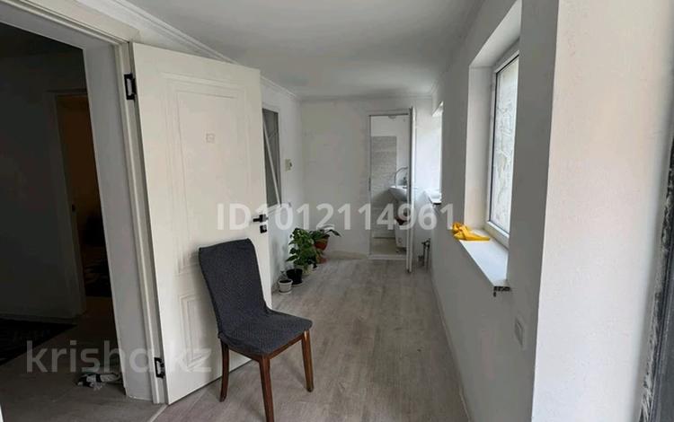Часть дома · 2 комнаты · 60 м² · 8 сот., Аксай 3 — Рядом рынок Алтын Орда за 150 000 ₸ в Абае — фото 2