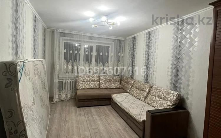 1 комната, 34 м², Камзина 56 за 100 000 〒 в Павлодаре — фото 2