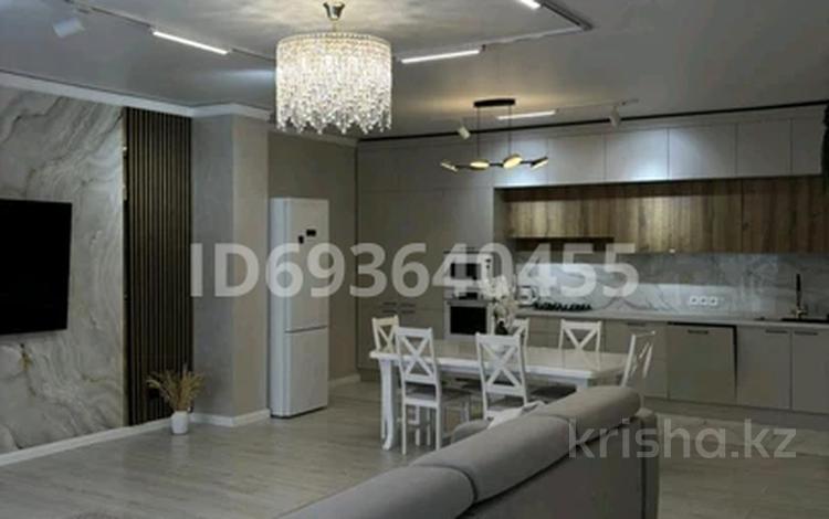 3-комнатная квартира · 136 м² · 4/4 этаж, Ак Шагала 2 — Парк Победы за 500 000 ₸ в Атырау — фото 131