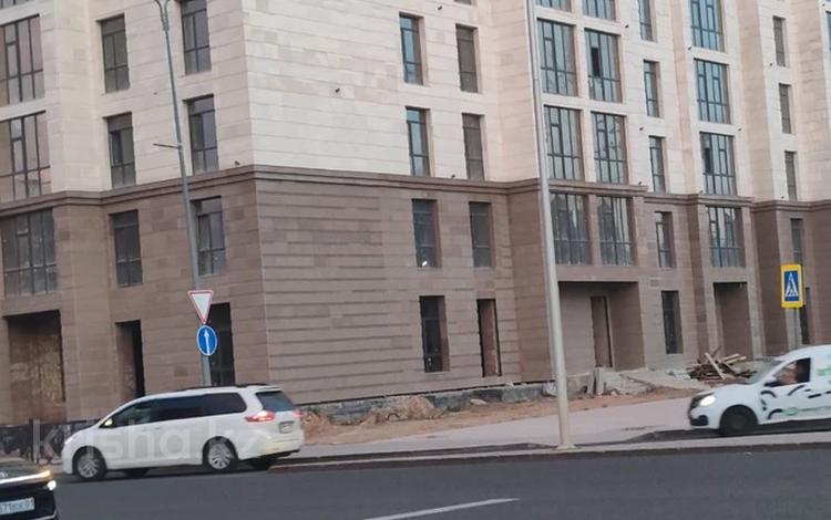 2-бөлмелі пәтер · 55 м² · 3/12 қабат, Жумекен Нажимеденов 38, бағасы: 25.5 млн ₸ в Астане, Сарайшык р-н — фото 4