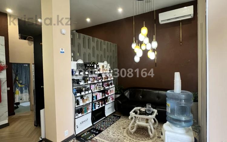Свободное назначение, салоны красоты, бани, гостиницы и зоны отдыха · 250 м² за 185 млн ₸ в Алматы, Бостандыкский р-н — фото 2