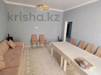 Жеке үй · 5 бөлме · 120 м² · 5 жүзд., Мкр 10 Центральная 14/1, бағасы: 35 млн ₸ в Конаеве