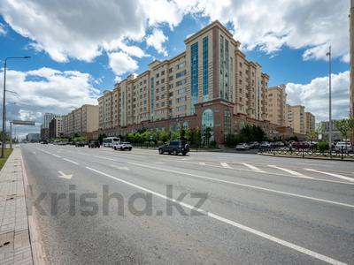 2-бөлмелі пәтер · 60 м² · 8/9 қабат, Жумекен Нажимеденов 16, бағасы: 28 млн ₸ в Астане, Сарайшык р-н