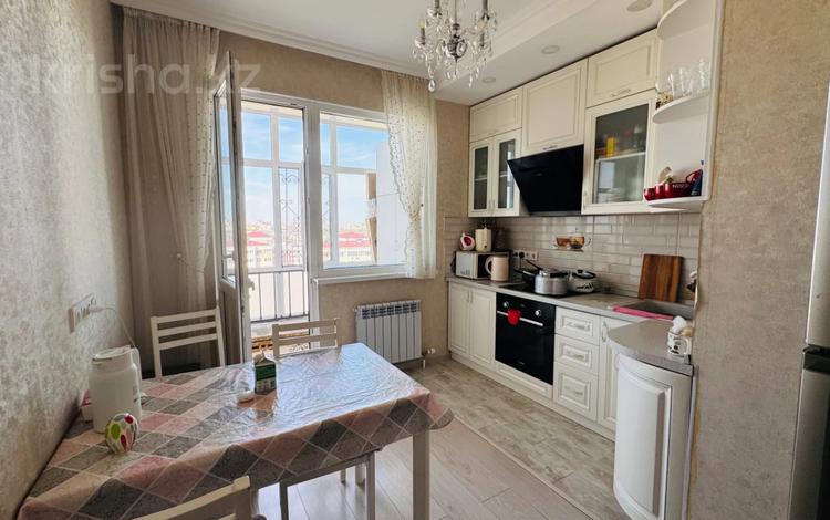 3-комнатная квартира · 92 м² · 10/12 этаж, Улы Дала 82 за 49.9 млн ₸ в Астане, Есильский р-н — фото 5